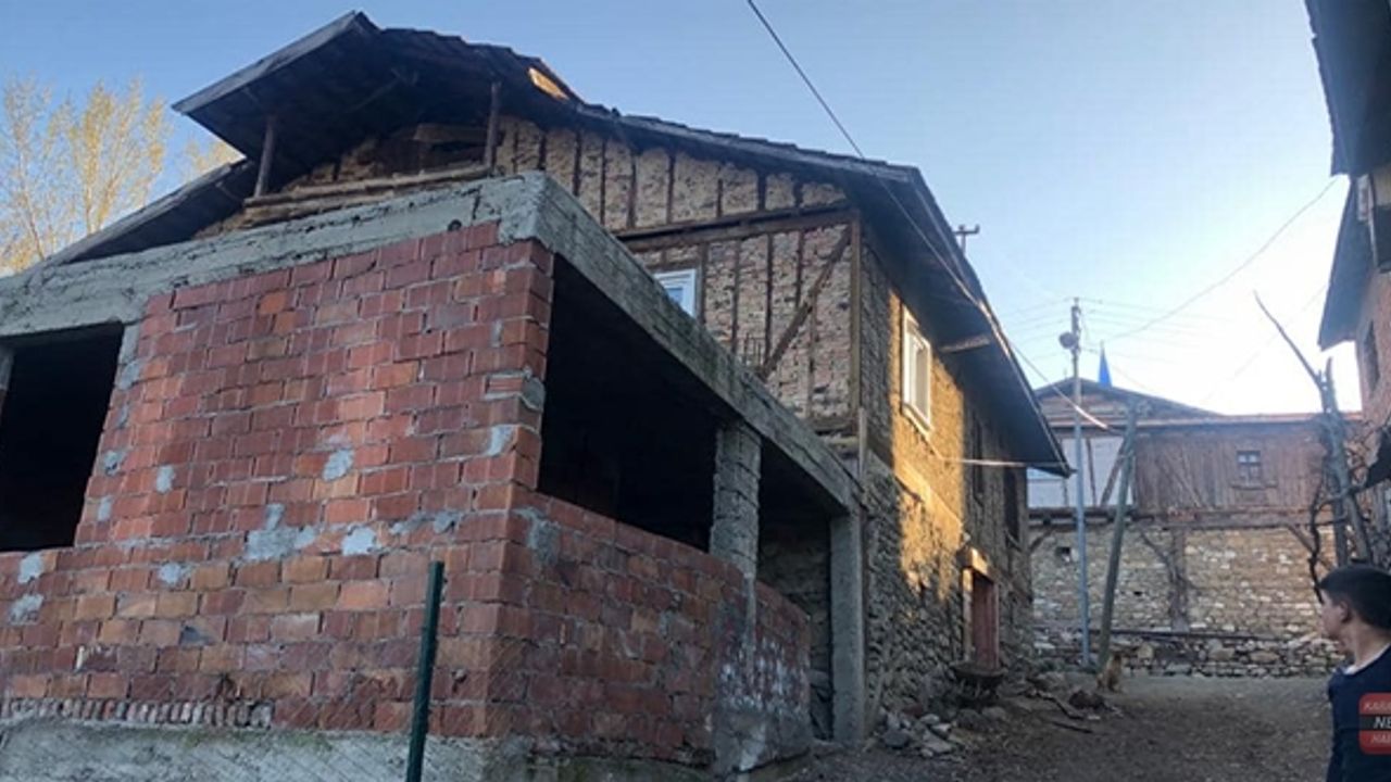 KIZILAYDAN SICAK BİR YUVA İÇİN ELELE KAMPANYASI