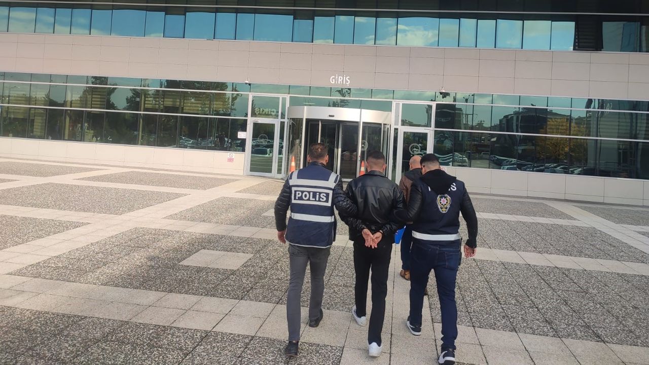 DEDESİNİN EŞYALARINI SATAN TORUN TUTUKLANDI
