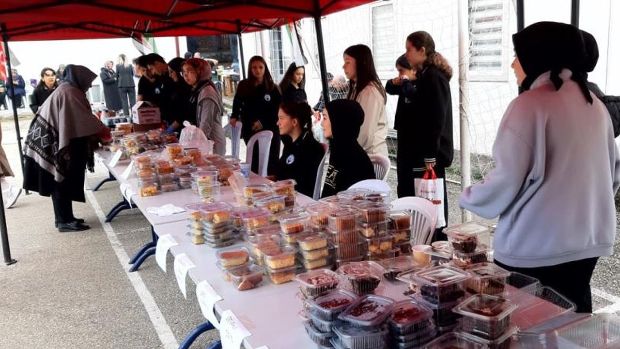 BOLU'DA GAZZE İÇİN 70 BİN LİRA TOPLANDI
