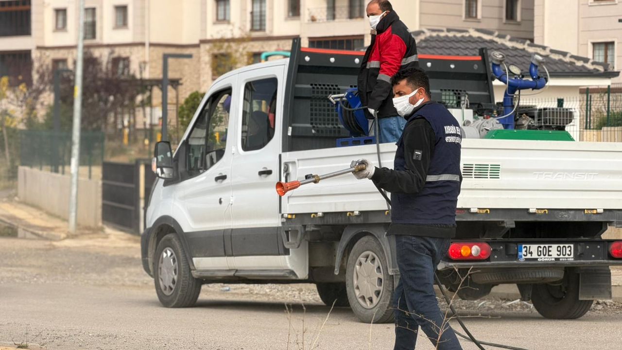 KARABÜK'TE İLAÇLAMA ÇALIŞMALARI SÜRÜYOR