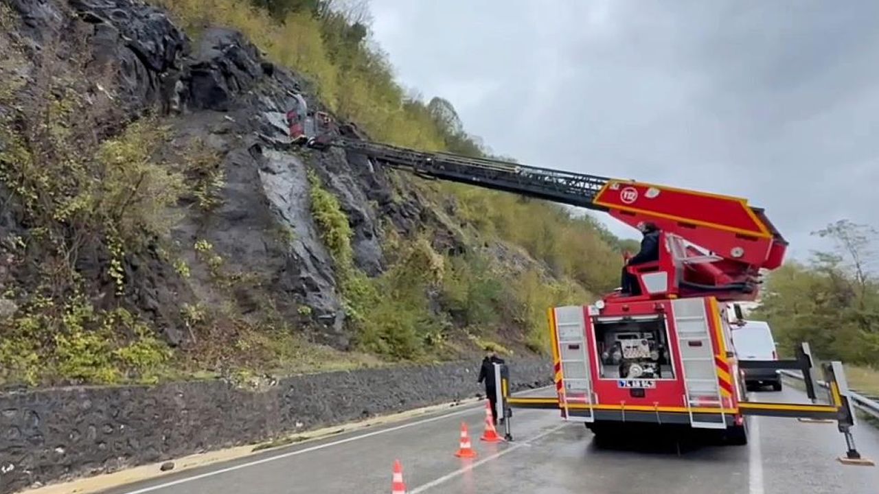 AMASRA'DA SARKAN KABLOLAR PANİK YARATTI