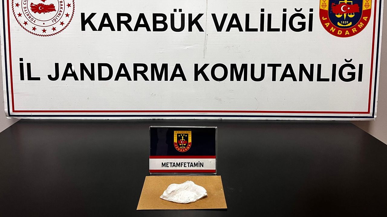 KARABÜK’TE UYUŞTURUCU OPERASYONU: 3 GÖZALTI
