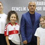 CRYSTAL SPOR KULÜBÜ’NDEN COŞKUN GÜVEN’E ZİYARET
