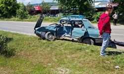 ZONGULDAK'TA TRAFİK KAZASI 1 ÖLÜ 1 AĞIR YARALI