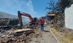 ÇANKIRI ILGAZ'DA ÜÇ EV YANGINDA KULLANILMAZ HALE GELDİ