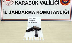 RUHSATSIZ SİLAHLA YAKALANDI