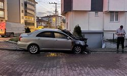 BOLU'DA MOTORU ALEV ALAN ARAÇ KULLANILMAZ HALE GELDİ