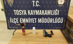 TOSYA'DA UYUŞTURUCU OPERASYONU 4 TUTUKLAMA