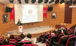 "MEŞRUTİYET DÜNYASI VE TÜRK BASINI" KONFERANSI YAPILDI