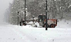 BOLU DAĞINDA KAR KALINLIĞI 20 CM