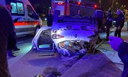 EREĞLİ'DE OTOMOBİL TAKLA ATTI 5 KİŞİ YARALANDI