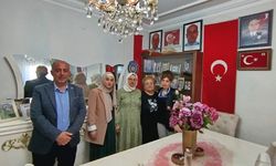 ANAHTAR PARTİ’DEN ŞEHİT AİLELERİNE ANNELER GÜNÜNDE ANLAMLI ZİYARET
