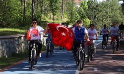 GENÇLER KENT ORMANINDA BİSİKLET TURU İLE BAYRAMI KUTLADI