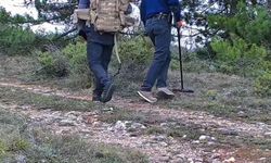DEFİNE AVCILARI FOTOKAPANA YAKALANDI