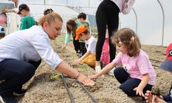 BAŞKAN KÖSE HIDIRELLEZİ'İ MİNİKLERLE KUTLADI