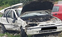KASTAMONU-TAŞKÖPRÜ KARAYOLUNDA KAZA 2 YARALI