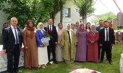 HALK EĞİTİMDE DİKİŞ ÖĞRENEN 8 AKDIN SERGİ AÇTI