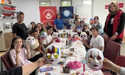 KARABÜK'TE "AİLE YILI"NA ÖZEL SANAT ETKİNLİĞİ DÜZENLENDİ