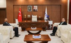BAŞSAVCIDAN BARÜ REKTÖRÜNE HAYIRLI OLSUN ZİYARETİ