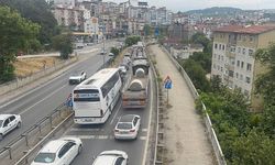 BAYRAM DÖNÜŞÜ KARADENİZ BAĞLANTI YOLUNDA UZUN ARAÇ KURUKLARI OLUŞTU