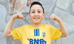 ÇAYCUMASPOR YÜZMEDE 2'NCİ OLDU