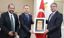COĞRAFİ İŞARET TESCİL BELGESİ VALİ YAVUZ'A SUNULDU