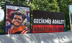 ACILI ANNE "OĞLUM OLMADAN KURTARIP GÖNDERDİĞİNİZ ARABAYA HEPİNİZİ KOYUP YAKMAK GELİYOR İÇİMDEN"