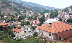 KAYA DÜŞMESİ RİSKİ OLAN EVLERE TAHLİYE KARARI