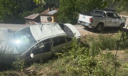 VİRAJI ALAMADI ŞARAMPOLE DEVRİLDİ: 1 ÖLÜ
