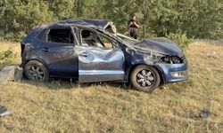 TAŞKÖPRÜ'DE OTOMOBİL ŞARAMPOLE YUVARLANDI 1 ÖLÜ