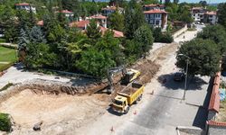 SAFRANBOLU’DA YOL GENİŞLETME VE TAŞ DUVAR ÇALIŞMASI
