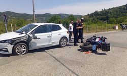 ZONGULDAK'TA JANDARMA MOTORİZE TİMİ OTOMOBİLLE ÇARPIŞTI