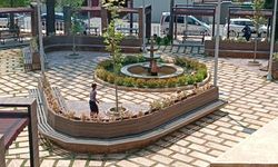 SICAKTAN BUNALAN ÇOCUKLAR SÜS HAVUZUNA GİRDİ
