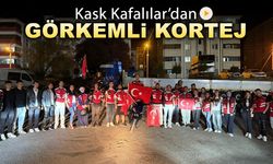 KASK KAFALILAR'DAN 30 AĞUSTOS KORTEJİ
