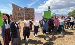 TAŞ OCAĞI YAPILMASINA KARŞI ÇIKAN KÖYLÜLER EYLEM YAPTILAR