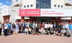 KARABÜK'TE BABA-OĞUL DİYABET KAMPI GERÇEKLEŞTİ