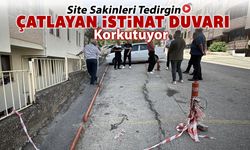 ÇATLAYAN İSTİNAT DUVARI KORKU SALIYOR