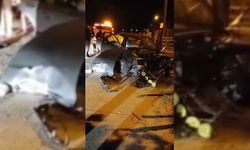 OTOMOBİL ÖNCE EVE SONRA DİREĞE ÇARPTI 1'İ AĞIR 3 YARALI