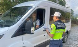 JANDARMADAN OKUL SERVİS ARAÇLARINA DENETİM