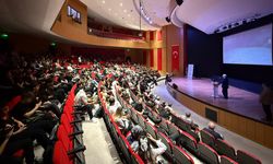 AHİLİK HAFTASI'NA ÖZEL SERGİ, BELGESEL GÖSTERİMİ VE SÖYLEŞİ DÜZENLENDİ