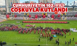 KARABÜK'TE CUMHURİYETİN 102. YILI COŞKUYLA KUTLANDI
