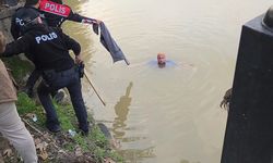 BARTIN'DA EŞİYLE TARTIŞAN ADAM IRMAĞA ATLADI