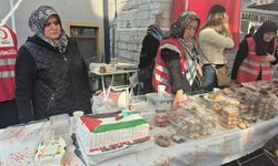 BARTIN'DA FİLİSTİN TEMALI PASTA 6 BİN LİRAYA SATILDI
