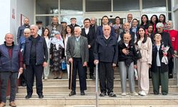 BELEDİYE PERSONELİNDEN HUZUREVİ ZİYARETİ