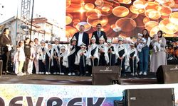 DEVREK'TE 14 ÇOCUĞA SÜNNET EĞLENCESİ YAPILDI