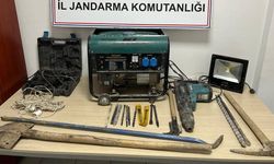 KAÇAK KAZI YAPAN 4 KİŞİ YAKALANDI
