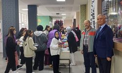 LİSE ÖĞRENCİLERİNDEN FİLİSTİN'E HAYIR ÇARŞISI