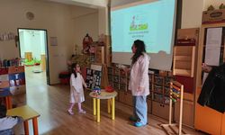 KARABÜK'TE MİNİKLERE 'SAĞLIKLI GÜLÜŞLER' EĞİTİMİ VERİLDİ