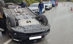 TAKLA ATAN SÜRÜCÜ YARALANDI