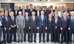 VALİ YAVUZ MUHTARLARLA BİR ARAYA GELDİ
